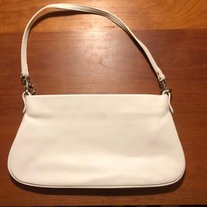 White small shoulder bag